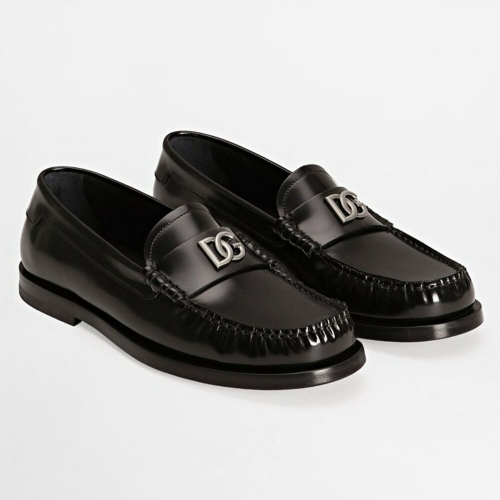 Dolce & Gabbana Men's DG-Plaque Polished Calfskin Leather Loafers Size 8.5